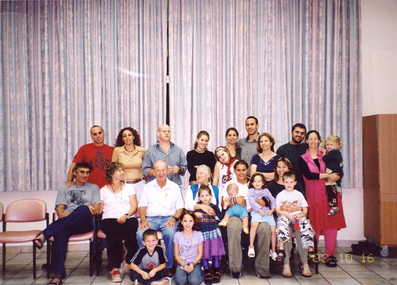 שבט בר-גיא (ברומברג) ספטמבר 2003