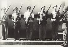 קבוצת נוטרים, 1938