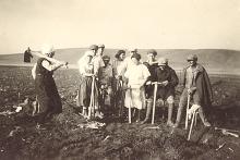 נטיעות בתל מונד